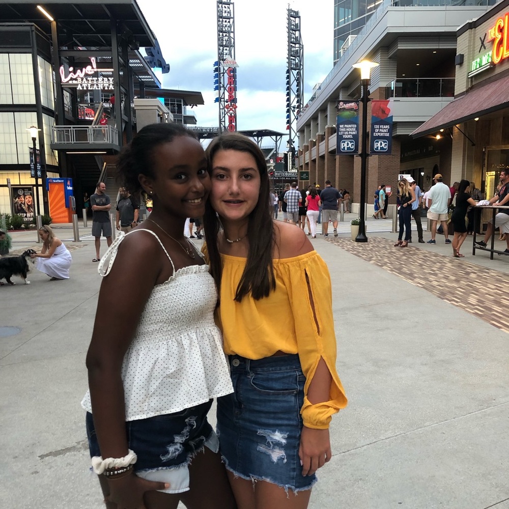 Meet your Posher, Carmie